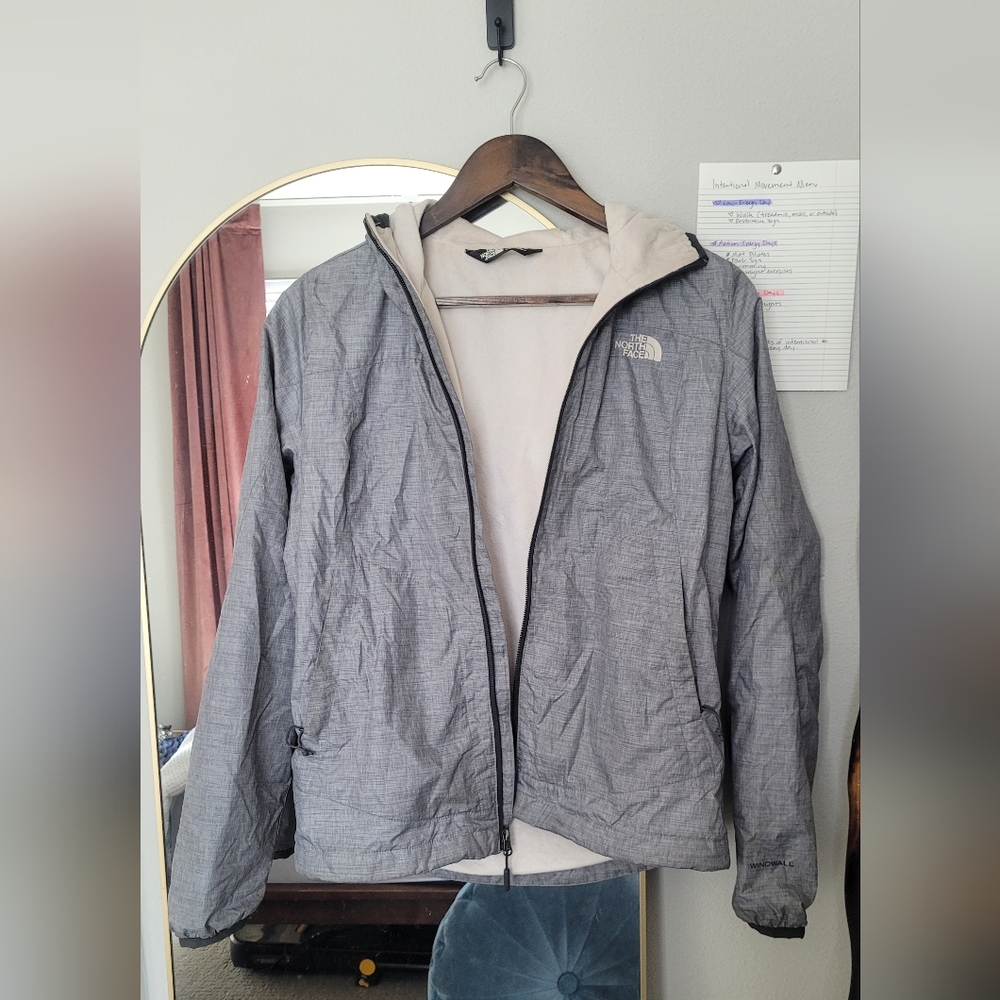 NorthFace Performance Hoodie (S)